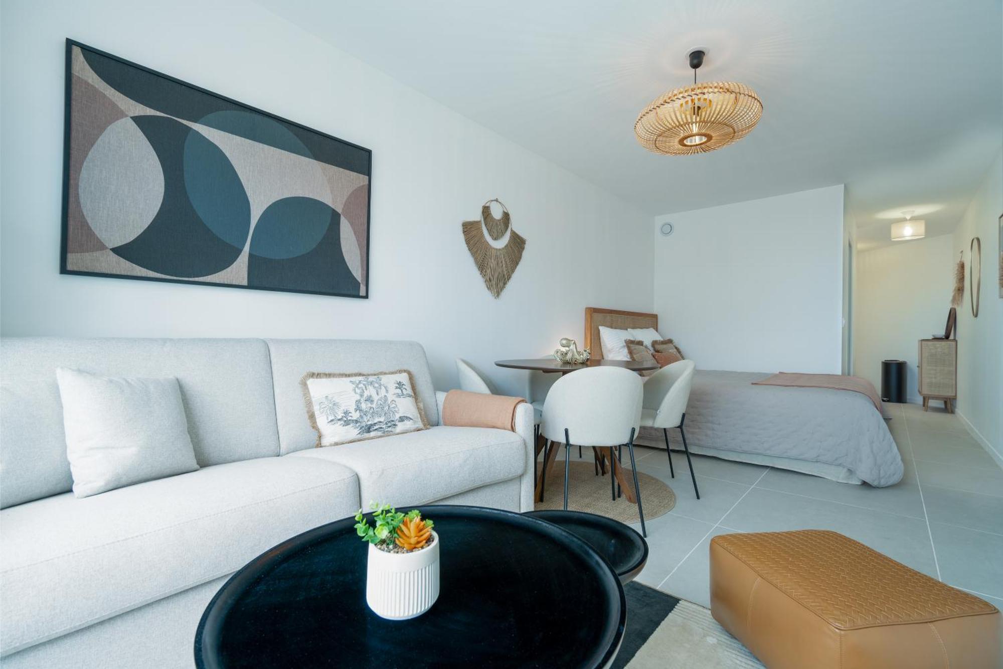 Luxury Sun'sete Apartment